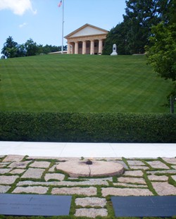 En una de las colinas de Arlington, casa del General sudista Robert E. Lee 