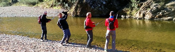 De pesca en el ro Guadiatillo