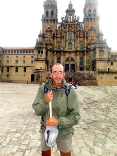 Romerillo emocionado ante la Catedral