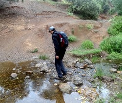 Joselillo cruzando Pedroches