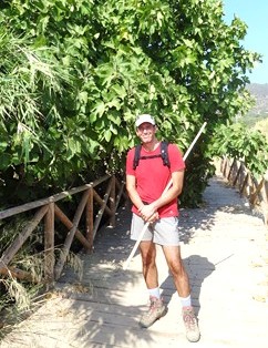 Romerillo en el puente de madera