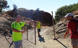 El sombrerero abriendo las puertas del campo