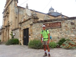 Romerillo en el albergue de Cacabelos