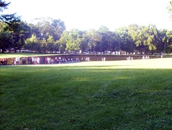 El `Veterans Vietnam Memorial`