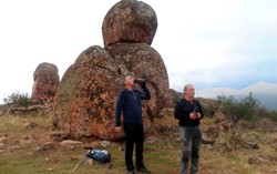 Magstrix y Sendrix en la cima de los riscos